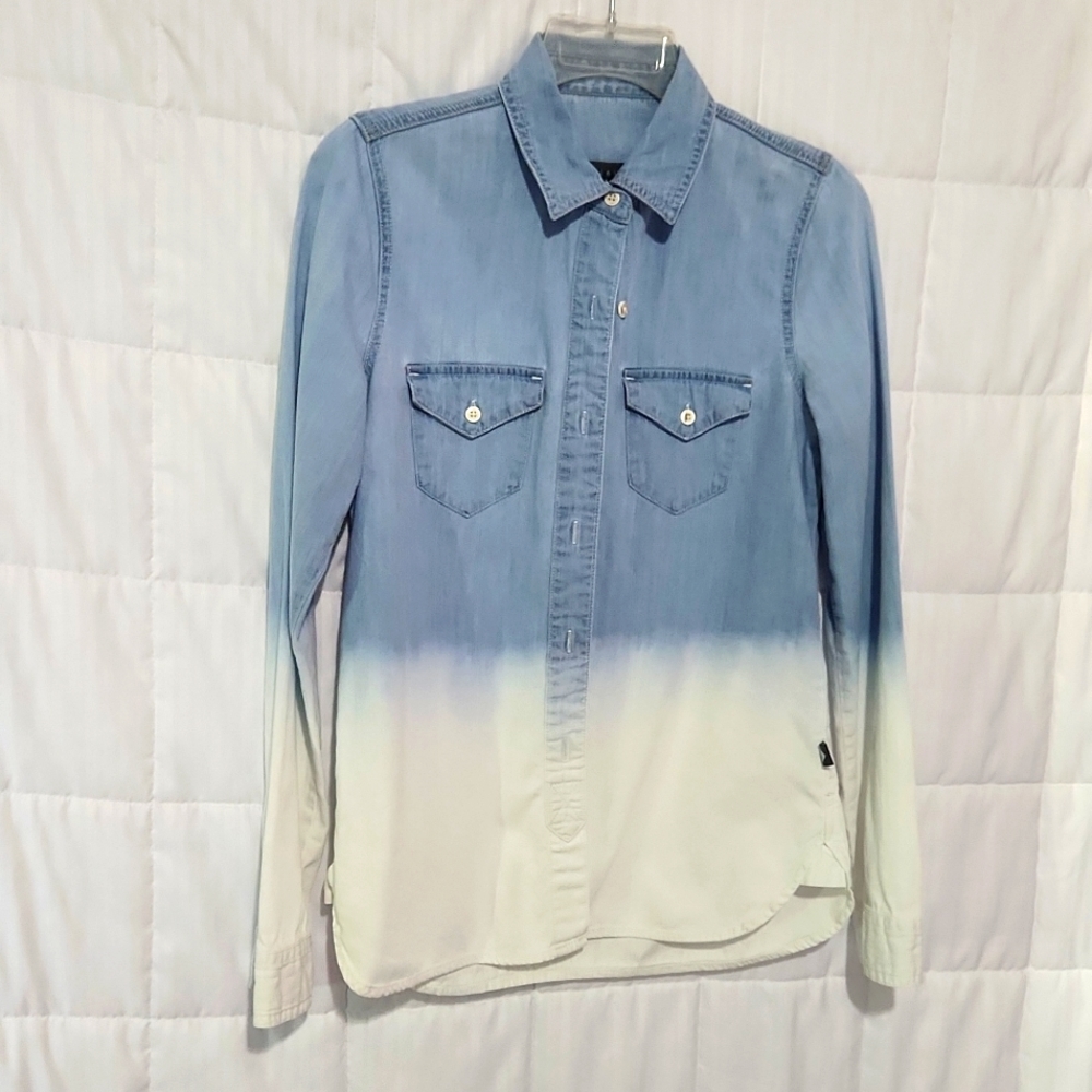 KENDALL & KYLIE OMBRE DIP DYE DENIM CHAMBRAY SIZE SMALL. #11